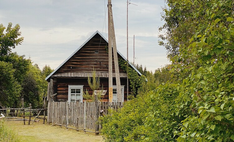 Большой дом, экстерьер.